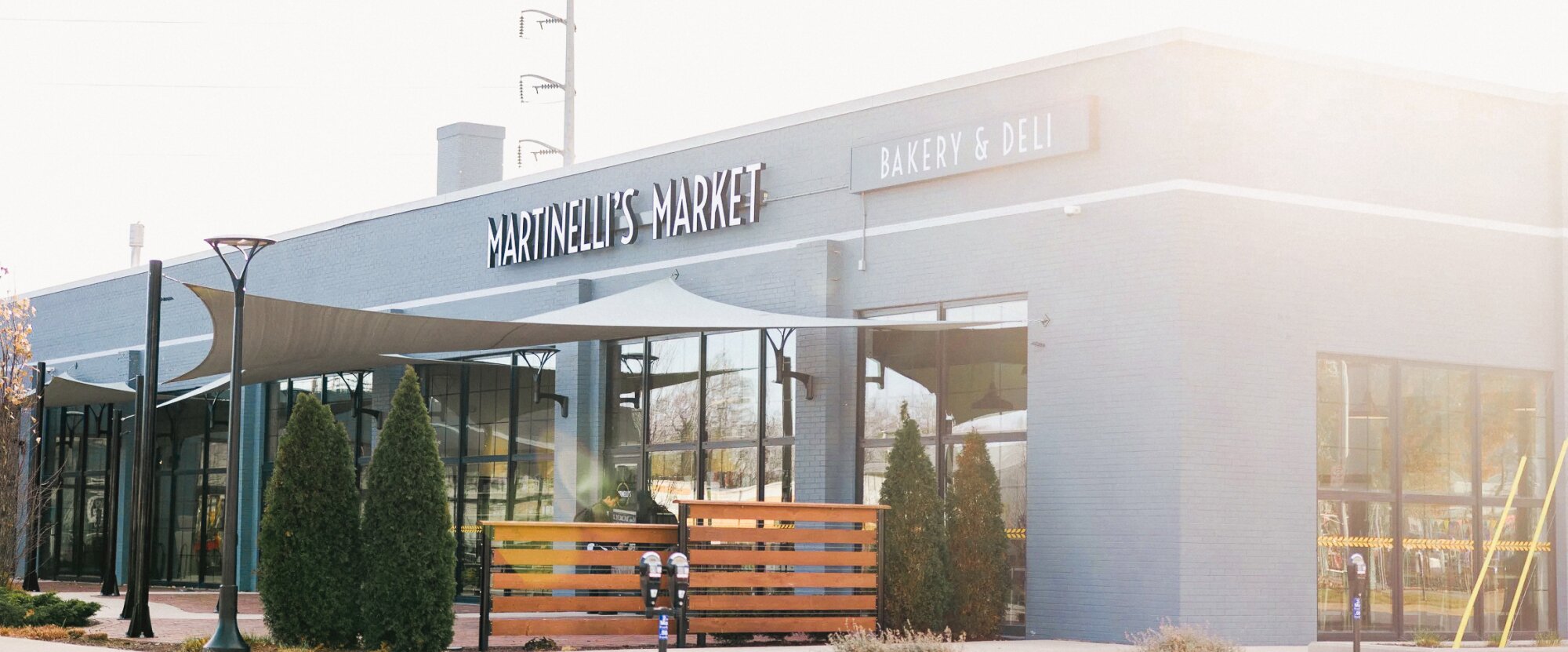 Martinellis Market Header Image Op